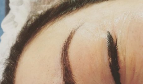 Maquillage permanent sourcils - Chaussan - AXS Tatouage